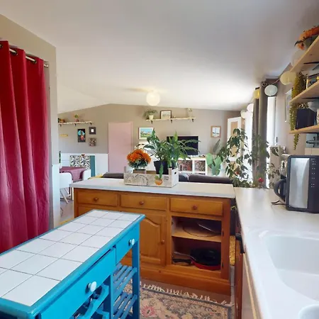 Ecrin Des Chaumes بيت للعطل *